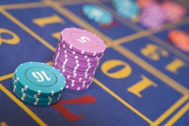 Andar Bahar live dealer table interface on warunghoki888 mobile phone